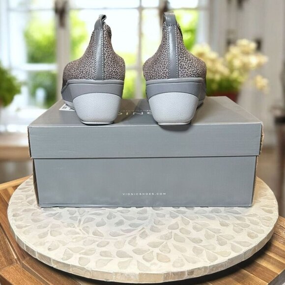 Vionic Jacey Orthotic Supportive Leather Leopard Comfort Wedge Women’s 7.5 Wide - Picture 11 of 13